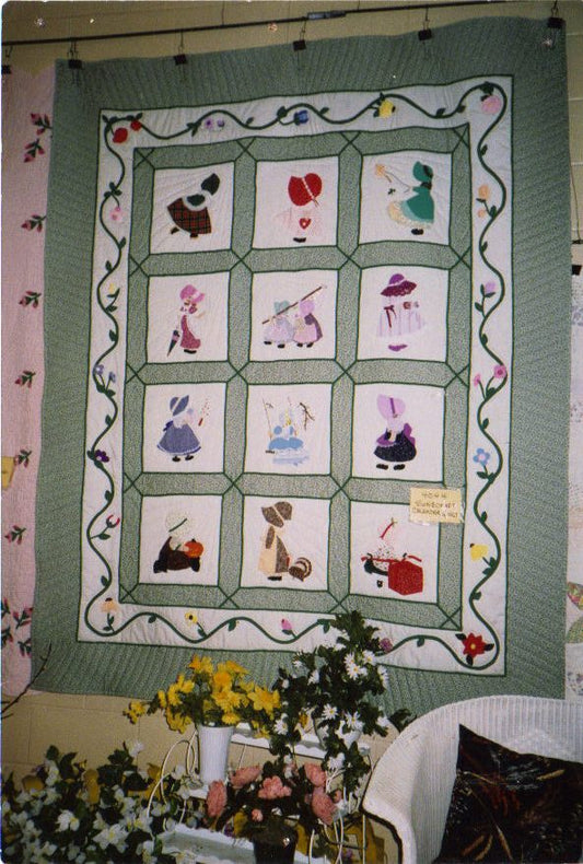 Sunbonnet Sue Calender Quilt