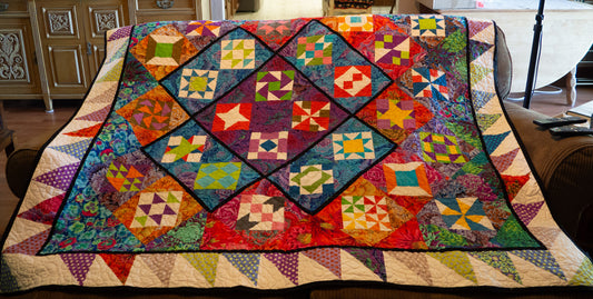 Kaffee Fassett Mystery Quilt