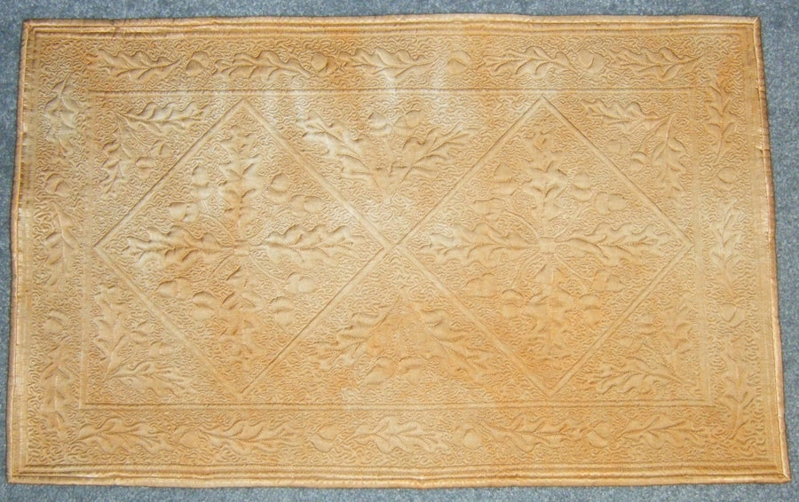 10-10-10 Table Runner