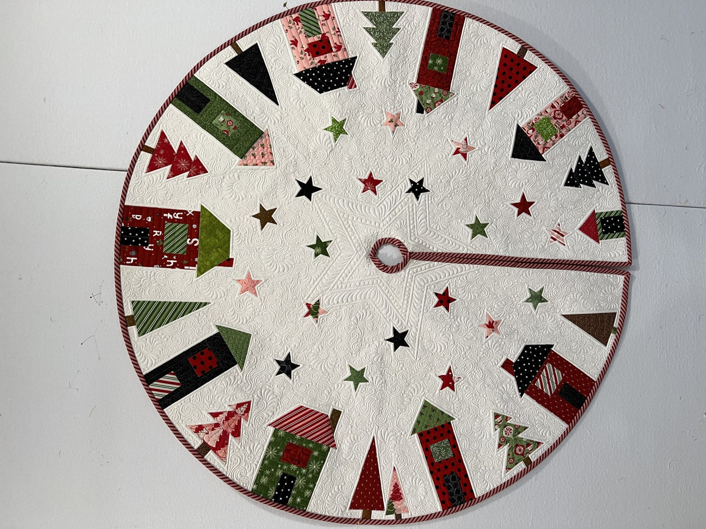 Christmas Homes Tree Skirt