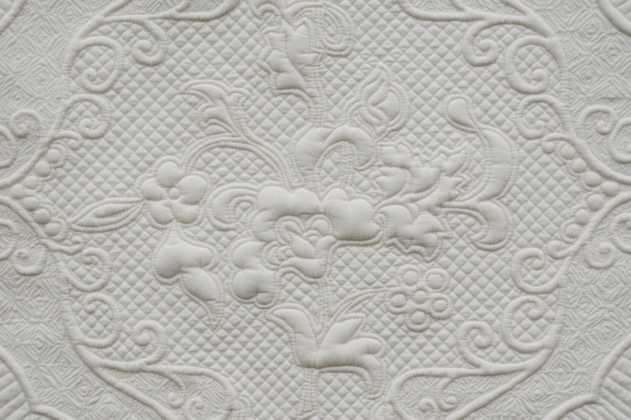 Aya (detail)