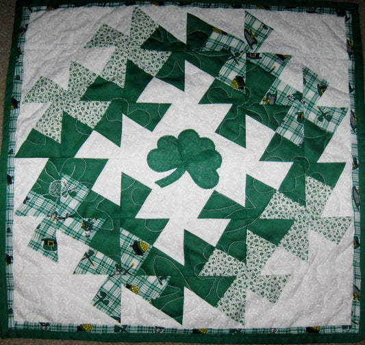 Patty's Shamrock GO Twister