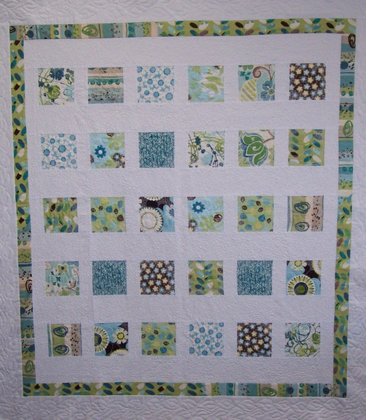 Contemporary Minty Green and White Quilt