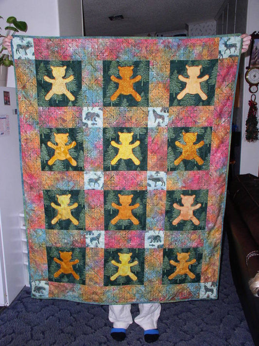 Hunny Bear's First Quilt