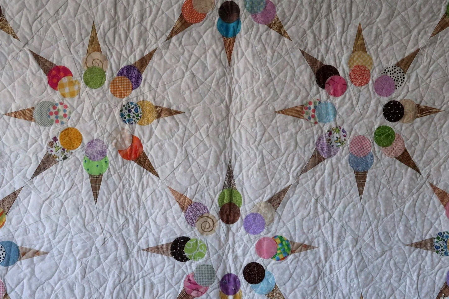 Dancing Ice Cream Cones #2