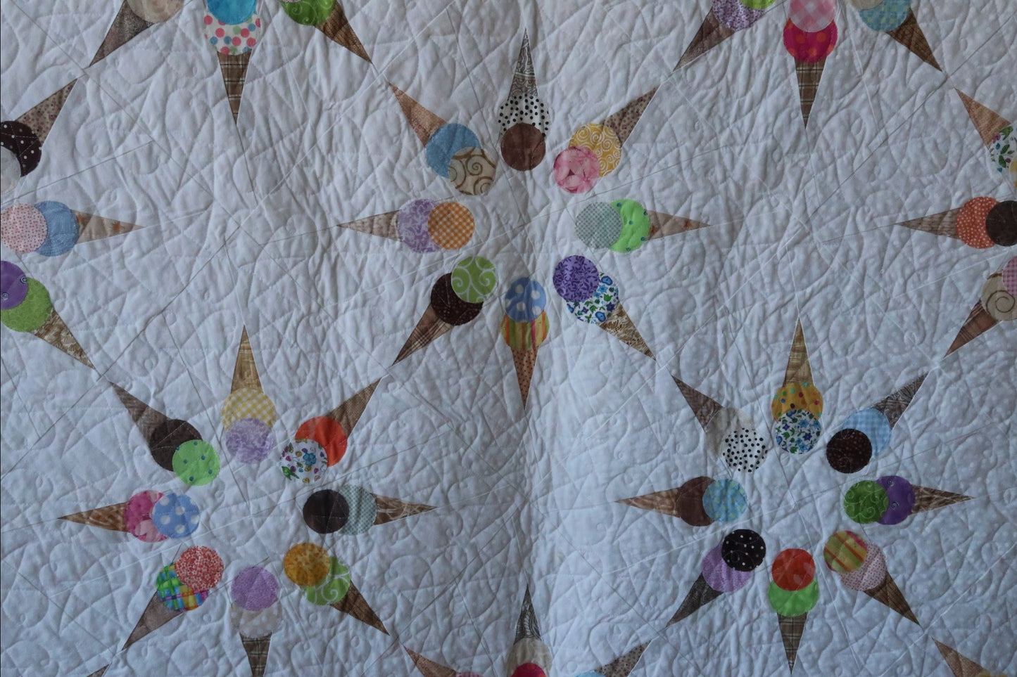 Dancing Ice Cream Cones #2