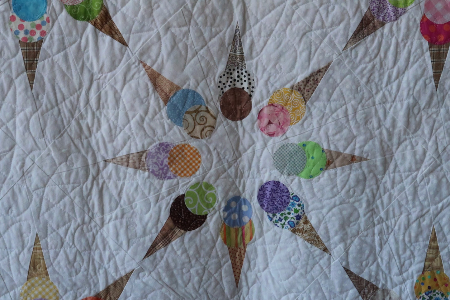 Dancing Ice Cream Cones #2