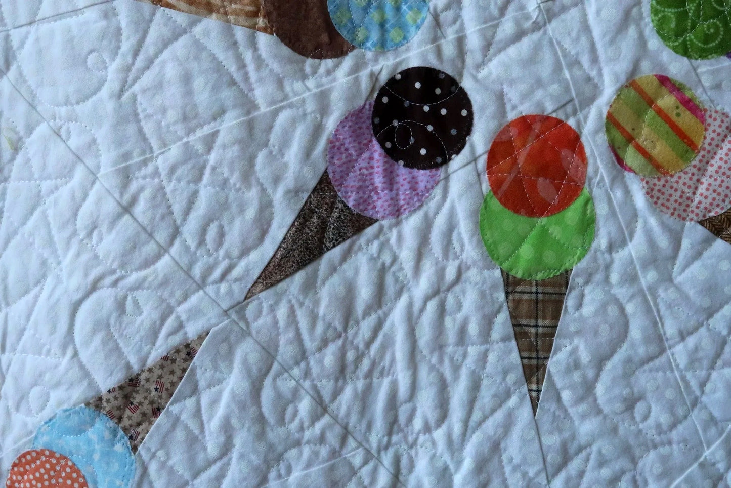 Dancing Ice Cream Cones #2