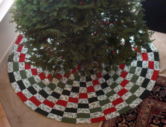 Spiral Xmas Tree Skirt